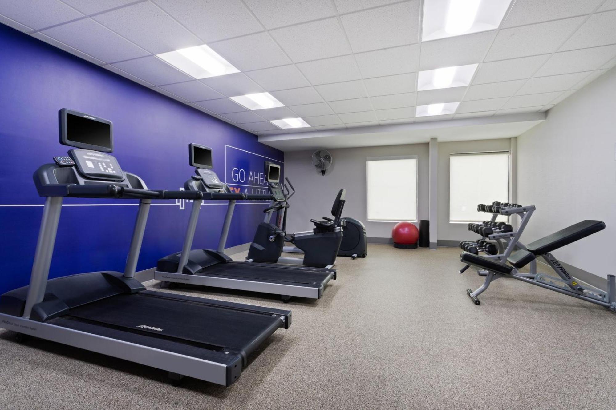 Holiday Inn Express & Suites Cincinnati Riverfront By Ihg Covington Exteriör bild